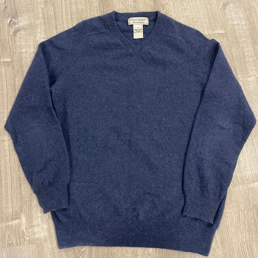 Paolo Mondo 100% 2ply Cashmere Vneck pullover sweater. Men's Size Large